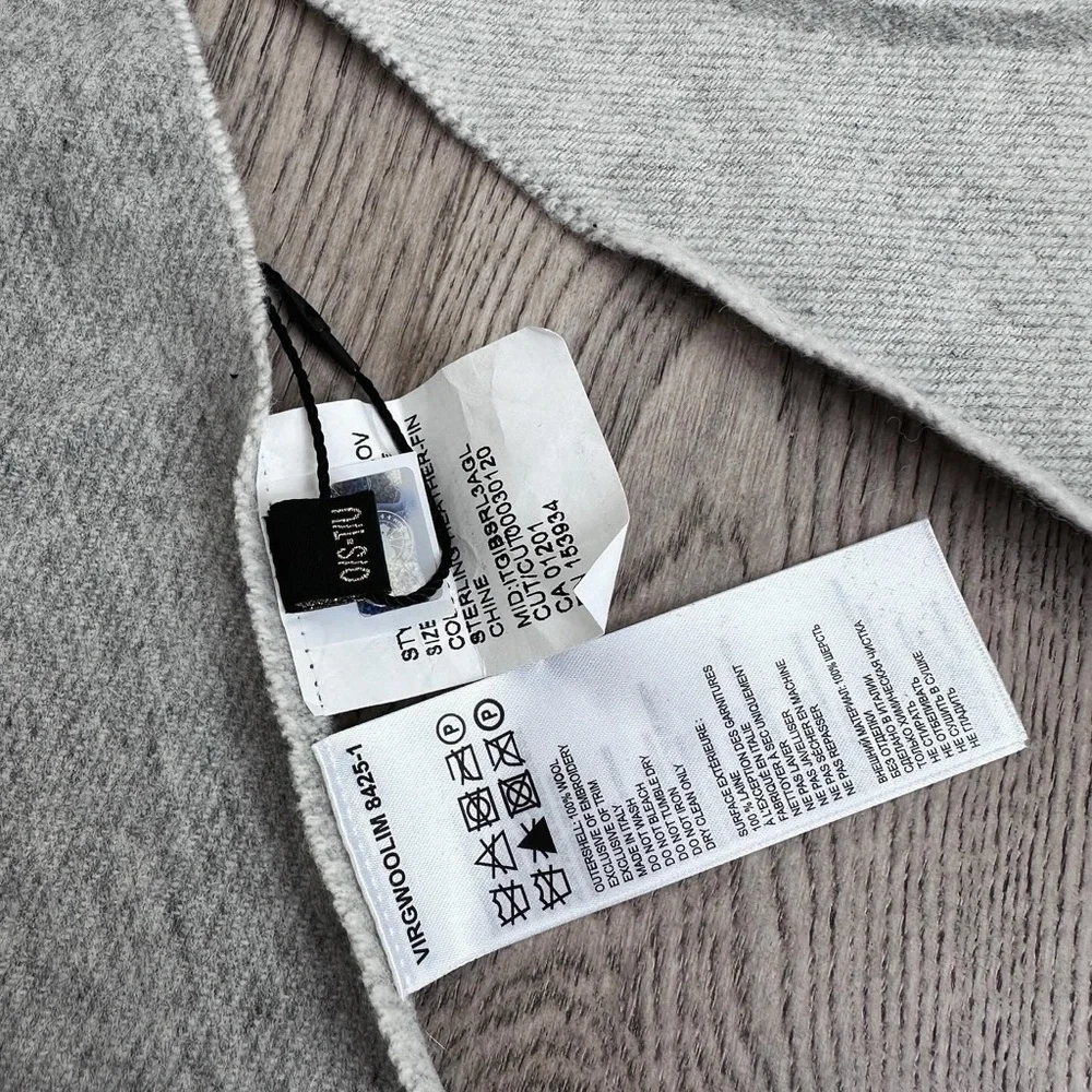 Canada Goose x OVO Ladies Logo Blanket Scarf Sterling Heather 100% Wool - Picture 2 of 4